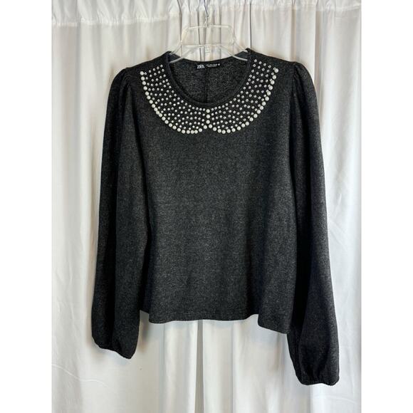 Zara Sweaters - Zara Pearl Beaded Neckline Sweater Heather Gray L coquettish 61-02